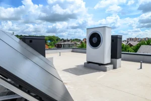 tepelné čerpadlo vzduch-voda so solárnou elektrárňou